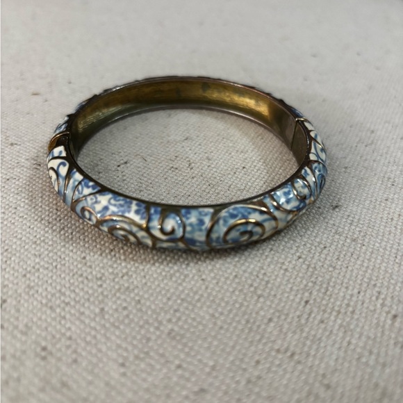 Beautiful Blue, Grey, silver and Gold bangle bracelet - Picture 8 of 8